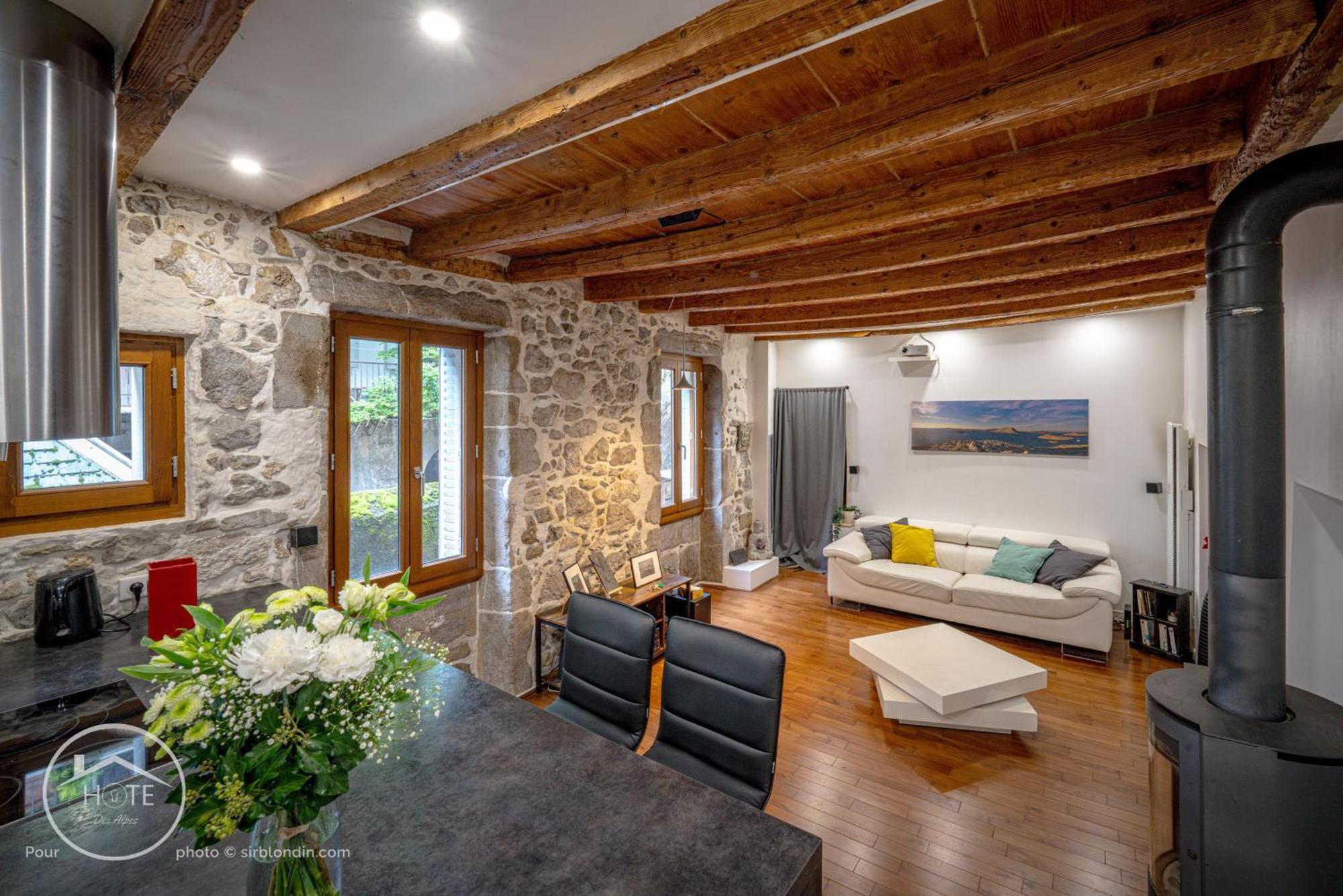L'Ecrin De Chambery, Coeur De Centre Ville, Calme Et Espace Extérieur photo