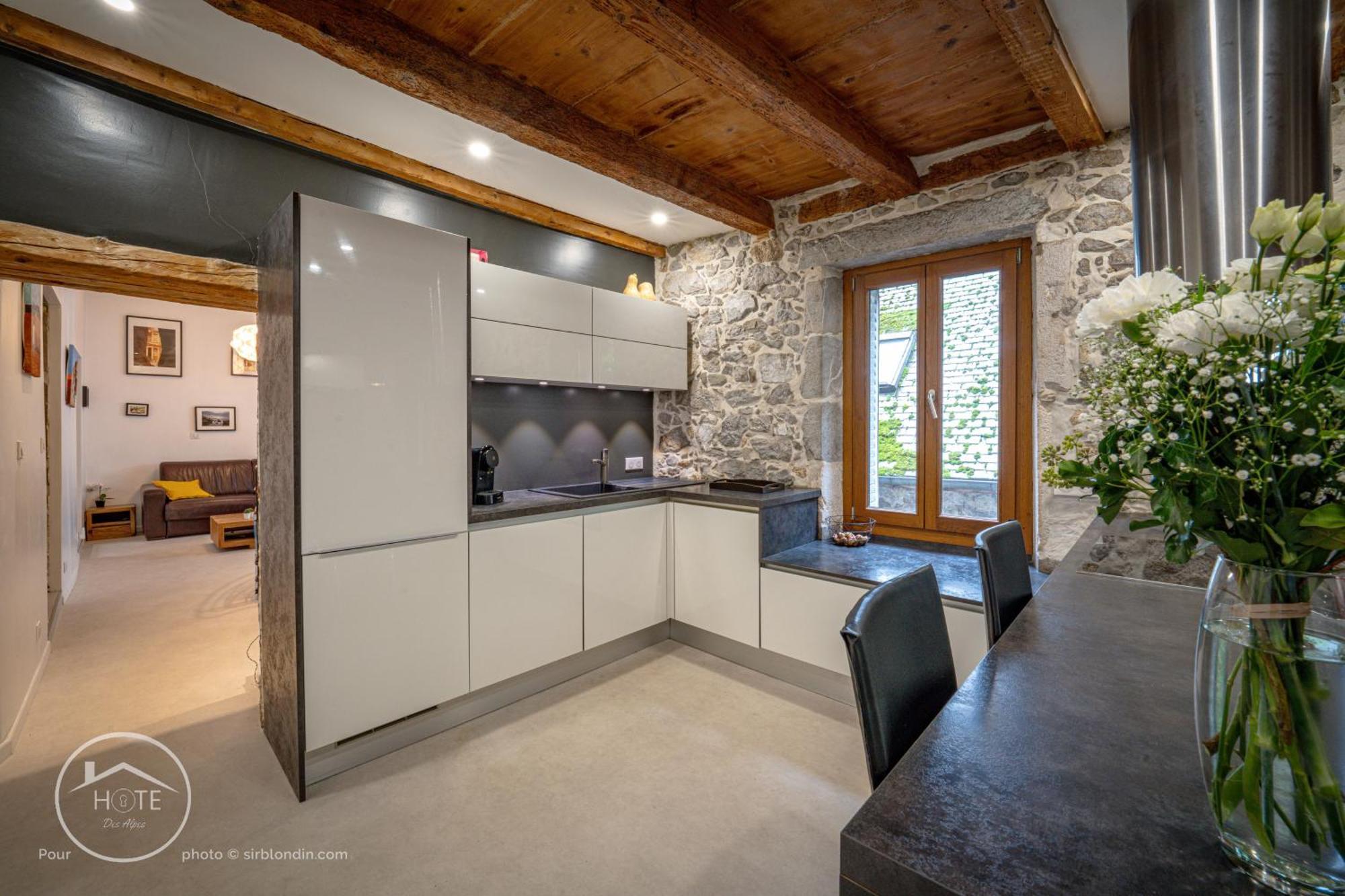 L'Ecrin De Chambery, Coeur De Centre Ville, Calme Et Espace Extérieur photo